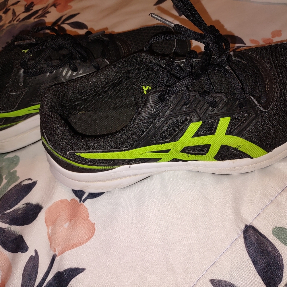 Boys Asics Shoes